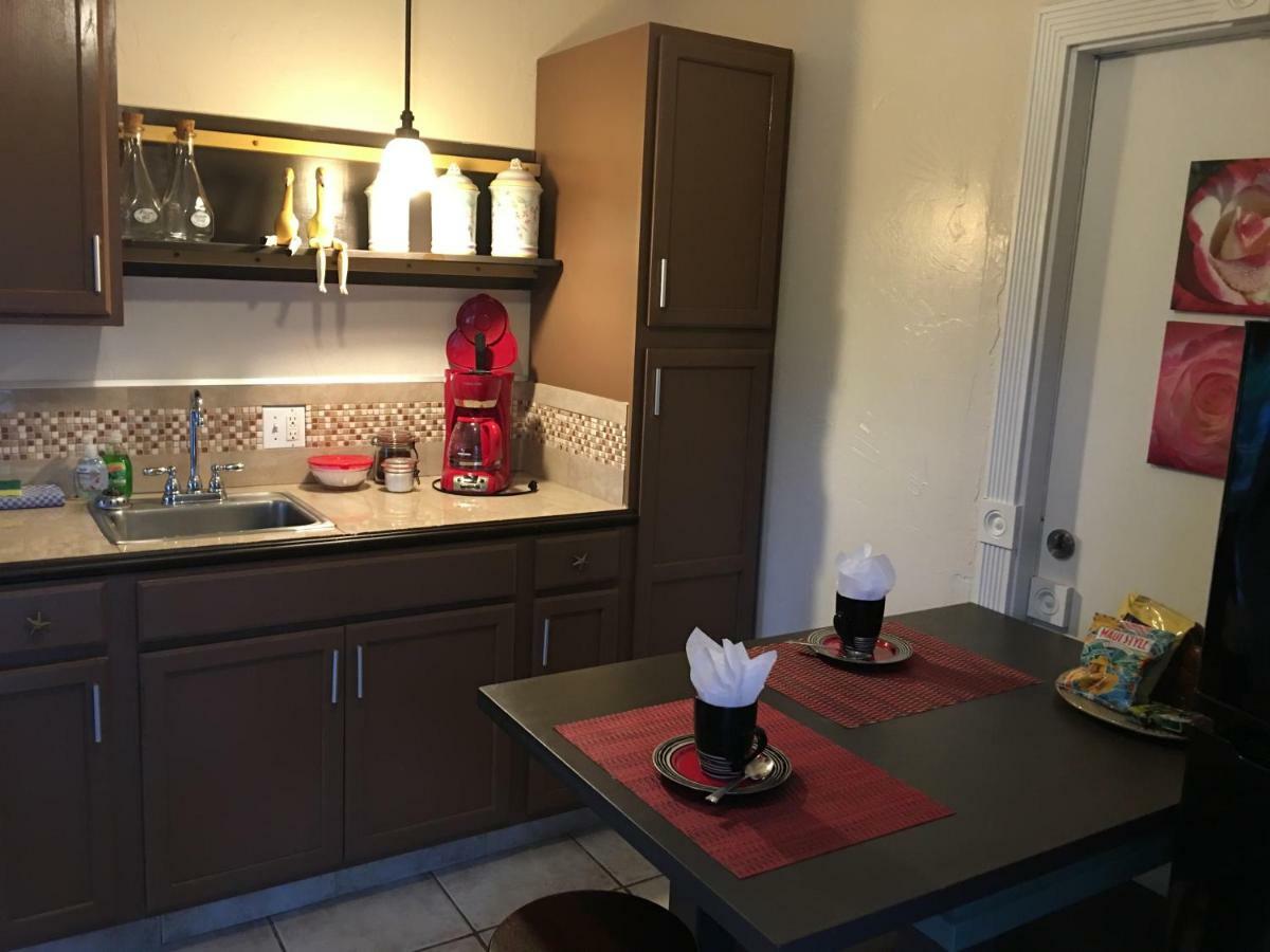 Mediteranean Style Ohana Rental / Garden Bungalow In Pahoa Honolulu Landing Esterno foto
