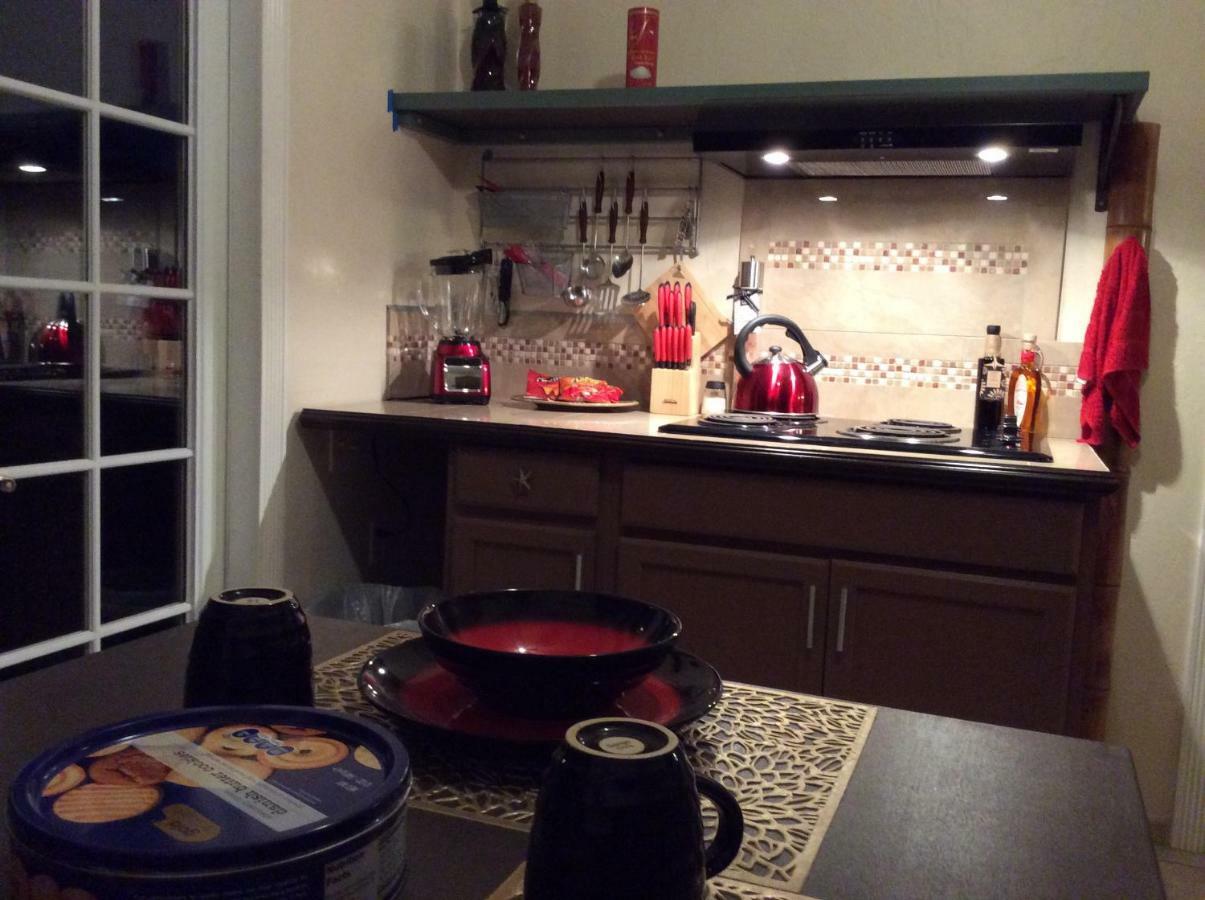 Mediteranean Style Ohana Rental / Garden Bungalow In Pahoa Honolulu Landing Esterno foto
